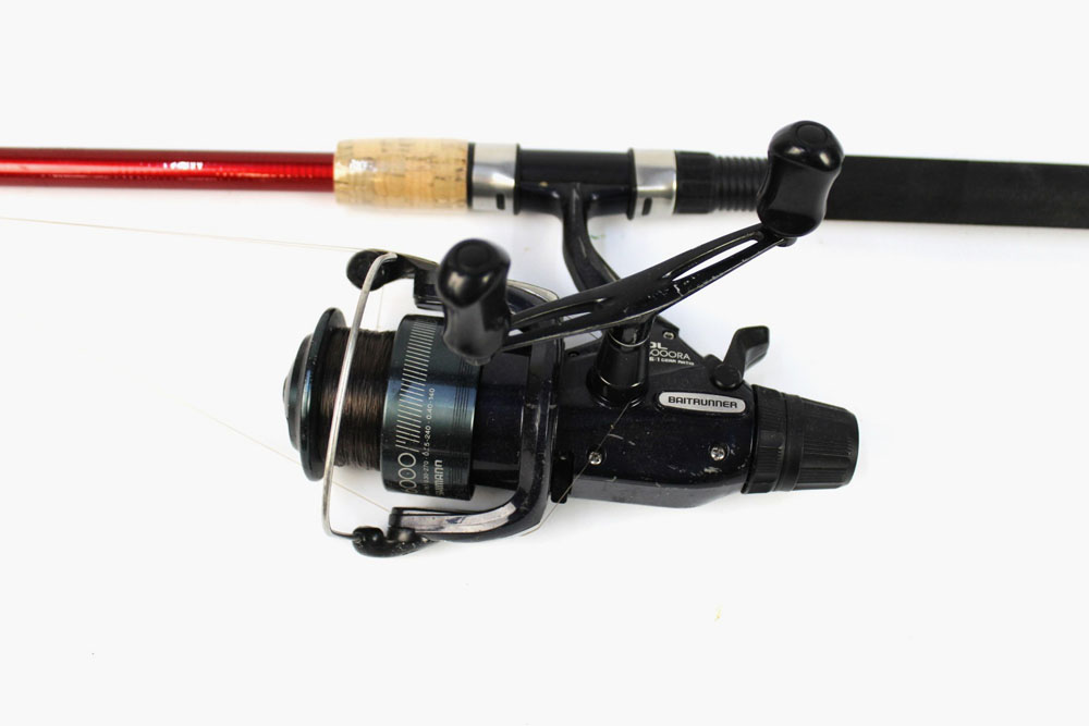 Two Shimano bait runner DL6000 RA reels, one fitted onto a Carp Hunter rod, in two sections 3. - Image 5 of 6