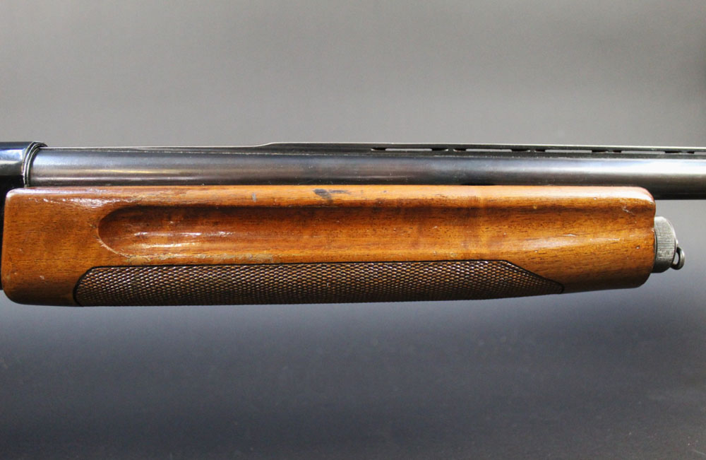 A Fabarm 12 bore semi automatic shotgun, with 27" barrel, - Image 2 of 8