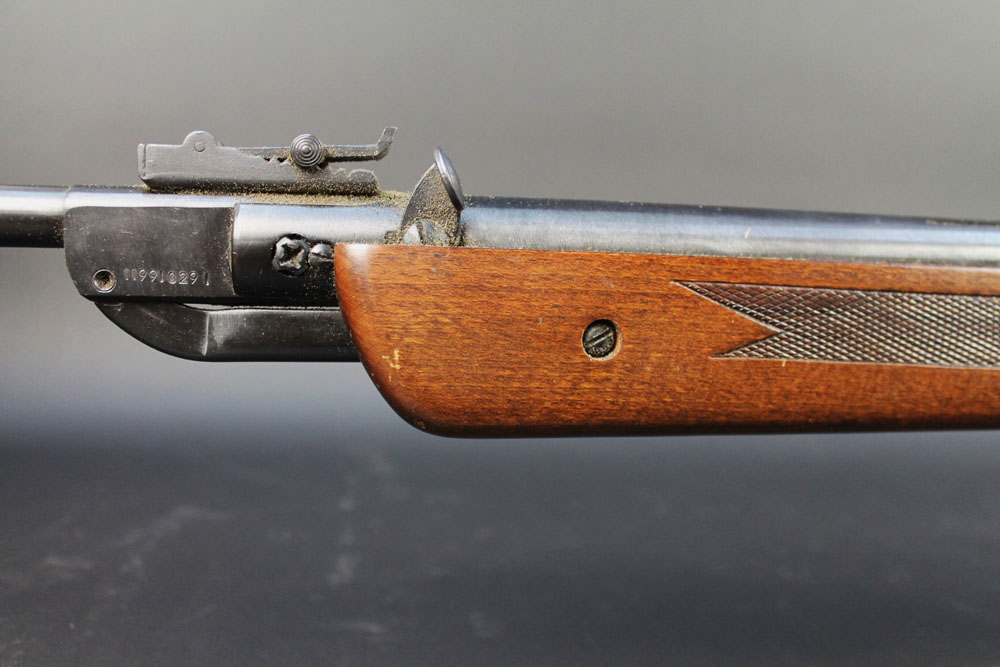 A Westlake Chinese cal 22 break barrel air rifle. Serial 119910291. - Image 2 of 10