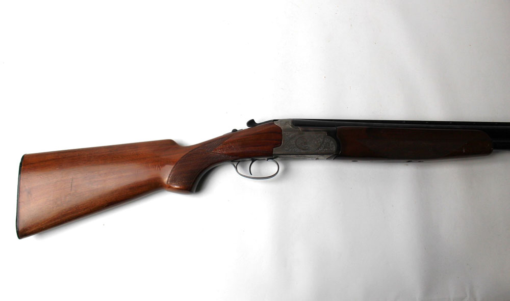 A Lanber 12 bore over/under shotgun, with 27 1/4" multi choke barrels, 70 mm chambers, boxlock, - Image 3 of 3