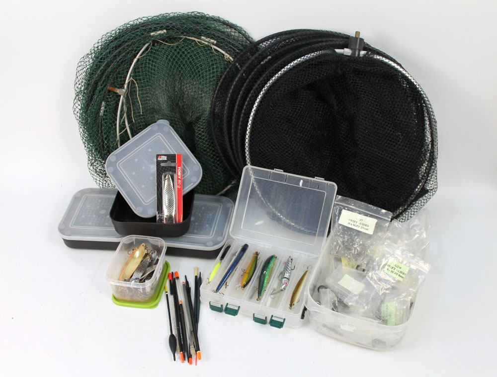 Two keep nets and a box of Swift rod eyes, double sided tackle box with lures, Abu Garcia Tobys,