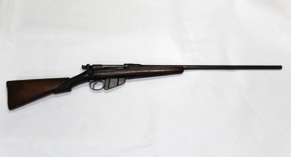 A Lee Enfield converted to a 410 shotgun, with 25" barrel, improved cylinder choke 3" chamber, - Bild 2 aus 4