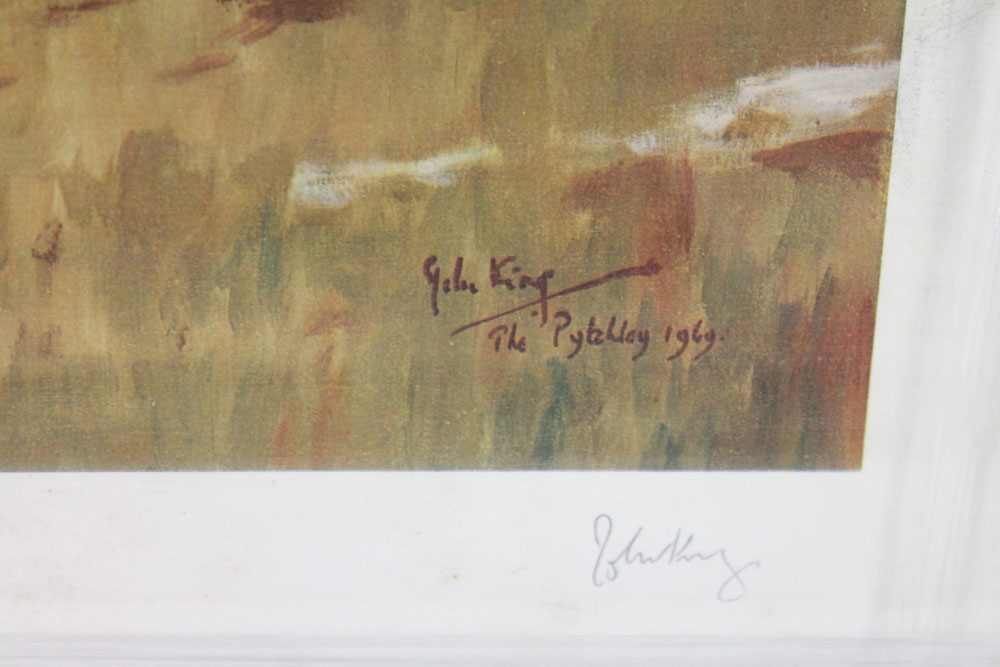 John King a signed print of The Pychley Foxhounds, together with a Lionel Edwards print RA Dragg. - Image 4 of 8