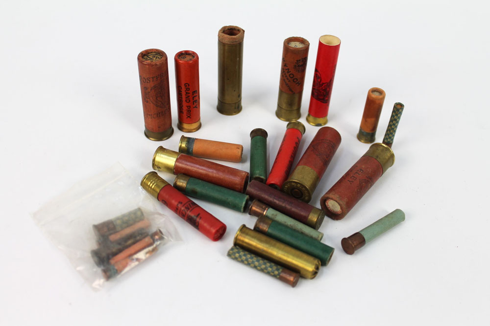 A Box of twenty six small bore collectors cartridges, - Image 2 of 2