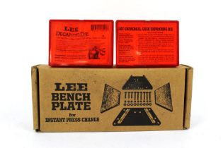 A Lee benchplate for instant press change,