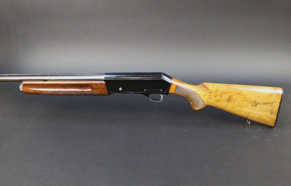 A Fabarm 12 bore semi automatic shotgun, with 27" barrel, - Image 5 of 8