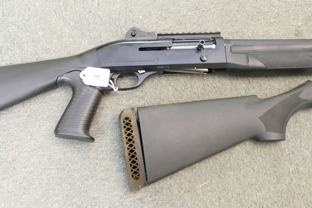 Benelli Model M1 Super 90 12 bore shotgun, self loading 12 shot with a 25" multi-choke barrel, - Image 2 of 2