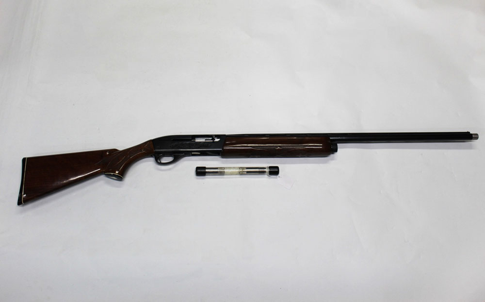 A Remington 1100 LT20 20 bore shotgun, with 27" multi choke barrel, comes with three chokes, - Image 2 of 4