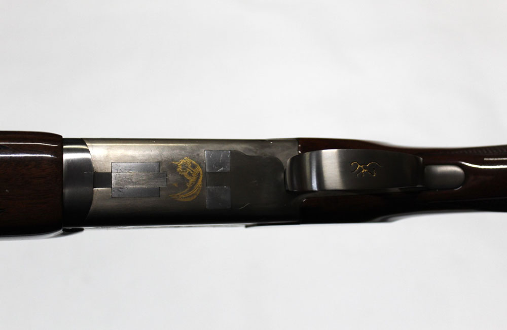 A Browning Citori shotgun, made in Japan by Maroku with two sets of barrels, the first 20 bore, - Image 3 of 5