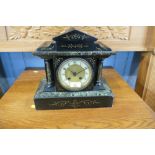 Slate and green marbled mantel clock, 28 cm high,