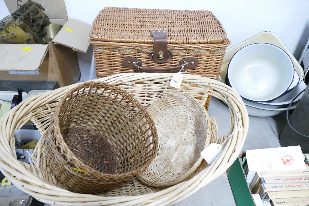 Baskets and hamper baskets