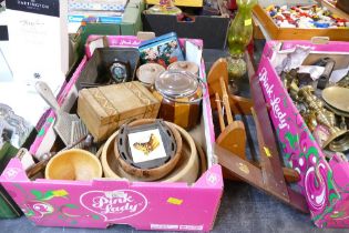 Box of wooden ware, turned bowls, biscuit barrel, butter pats, book trough,