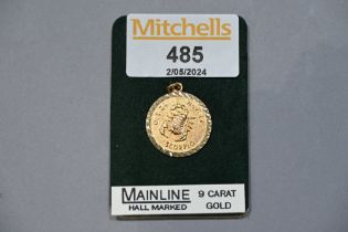 9 ct gold zodiac pendant, Scorpio, weight 2.