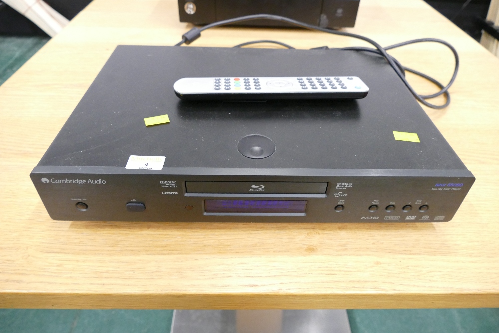 Cambridge Blu-Ray player with remote control