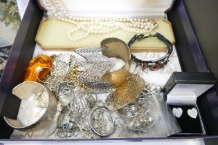 Box of costume jewellery, bangles, earrings,