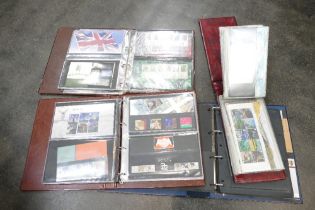 Large quantity of stamps,