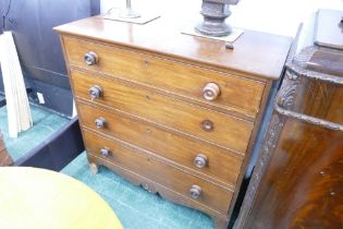 Late Georgian mahogany chest of drawers,