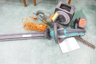 Bosch battery operated hedge trimmer,