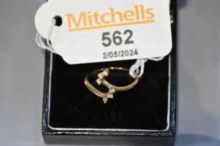 9 ct gold and diamond ring,