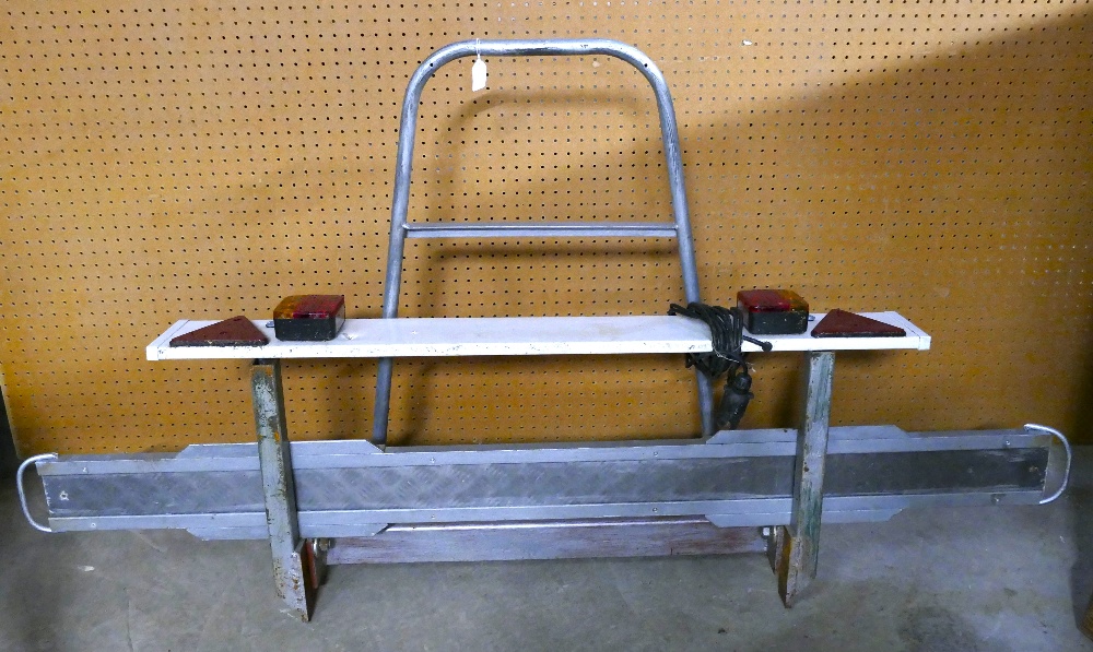 Foldable scooter/bike carrier rack for c - Image 2 of 2