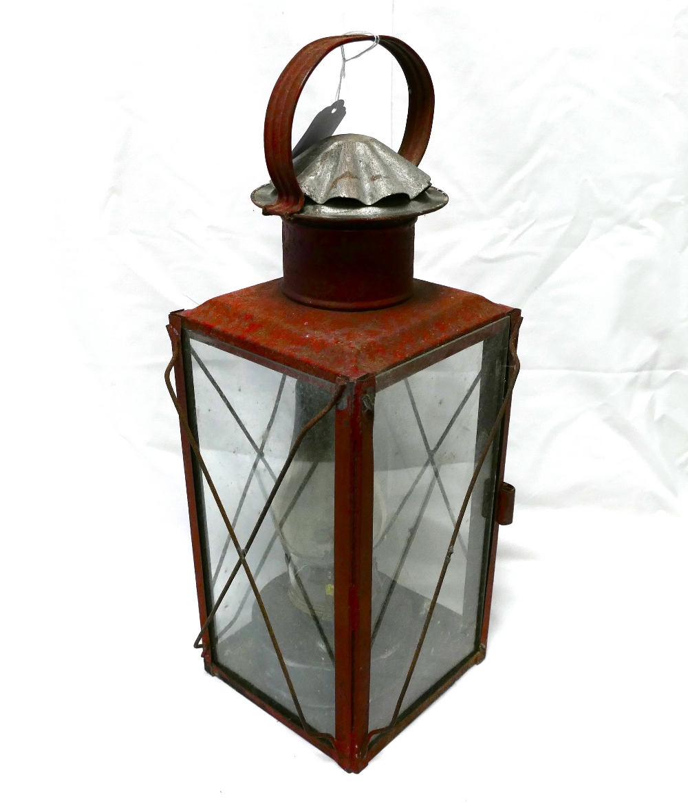 Falks red paraffin lantern, height 47 cm - Image 2 of 2