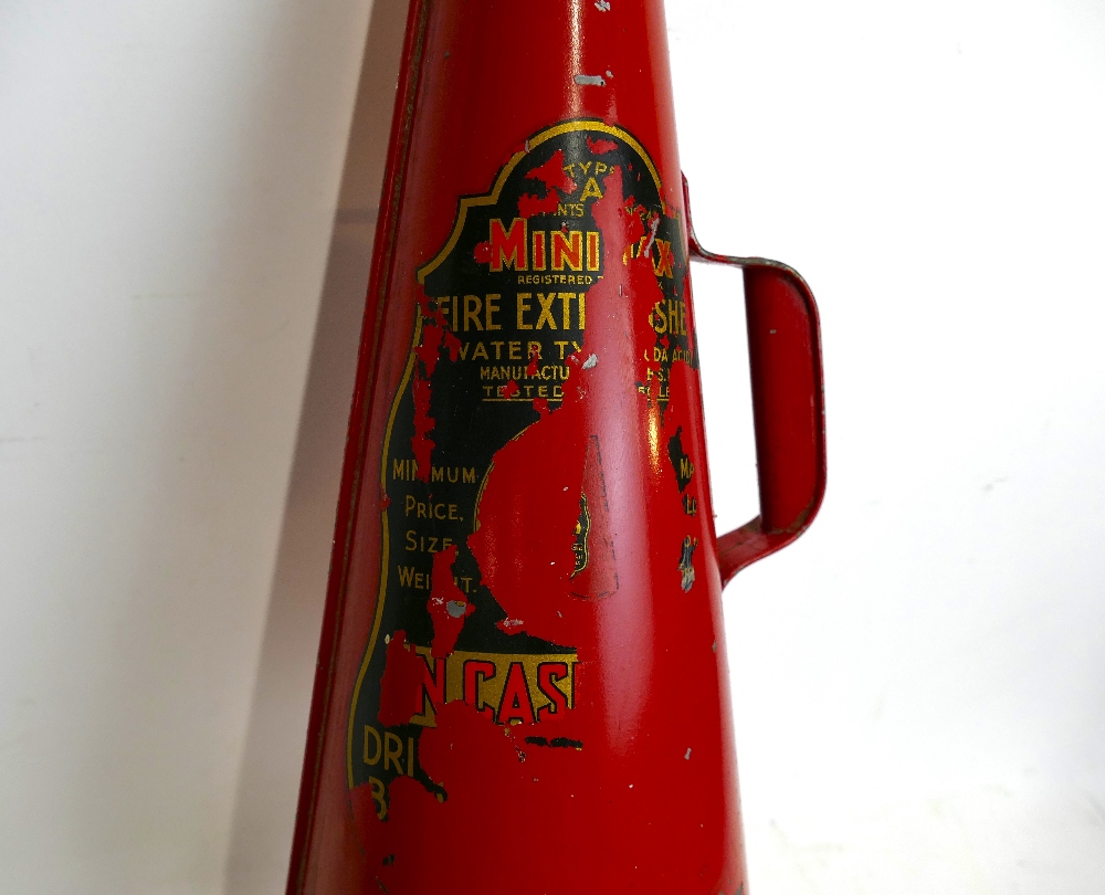 Minimax conical fire extinguisher, heigh - Image 2 of 2