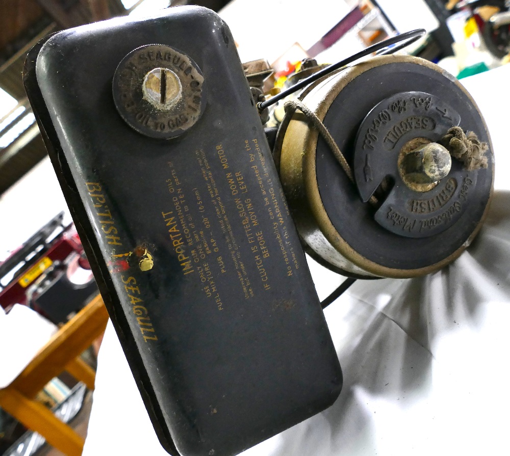 Vintage Seagull outboard boat motor - Image 4 of 4