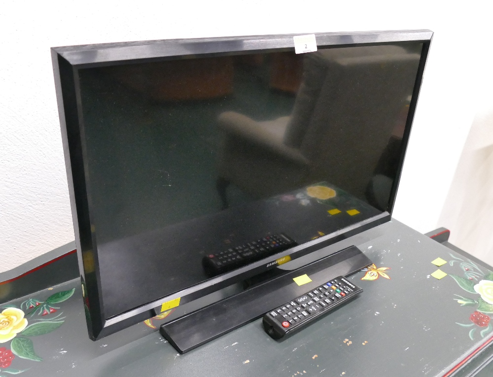 Samsung 25" TV with remote control and turntable