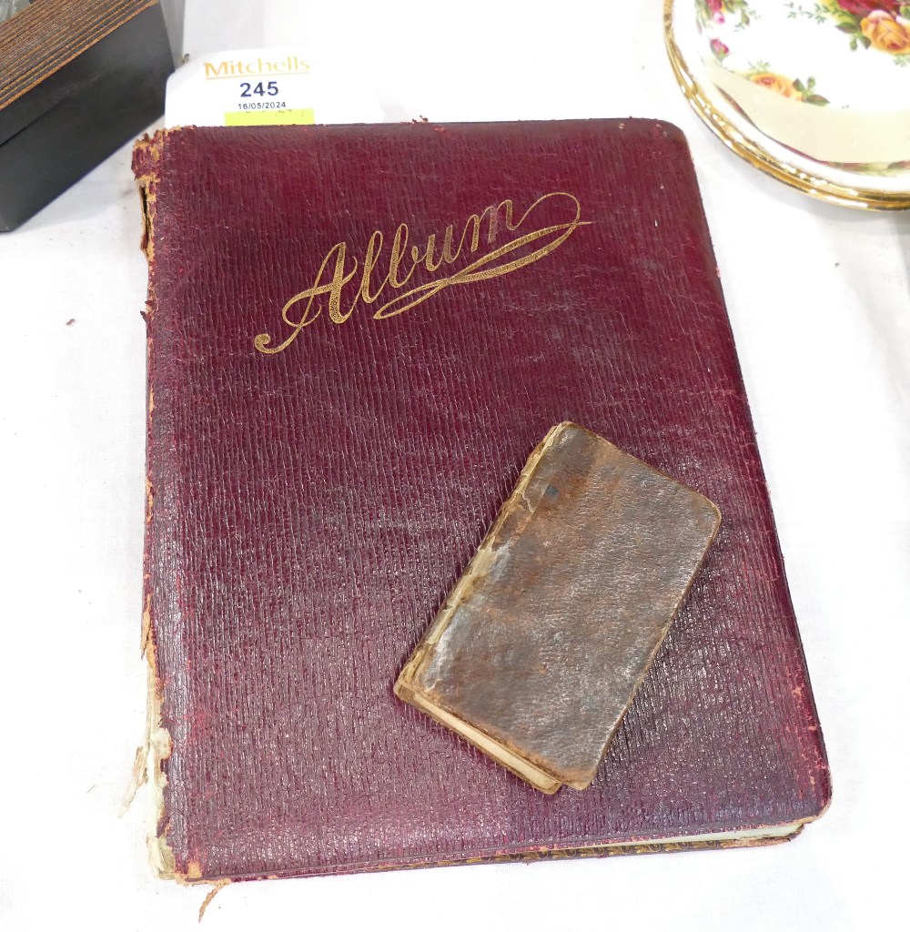 Autograph album and miniature Viaticum dated 1799