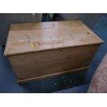 Modern pine bedding chest
