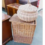 Wicker laundry basket and similar tub