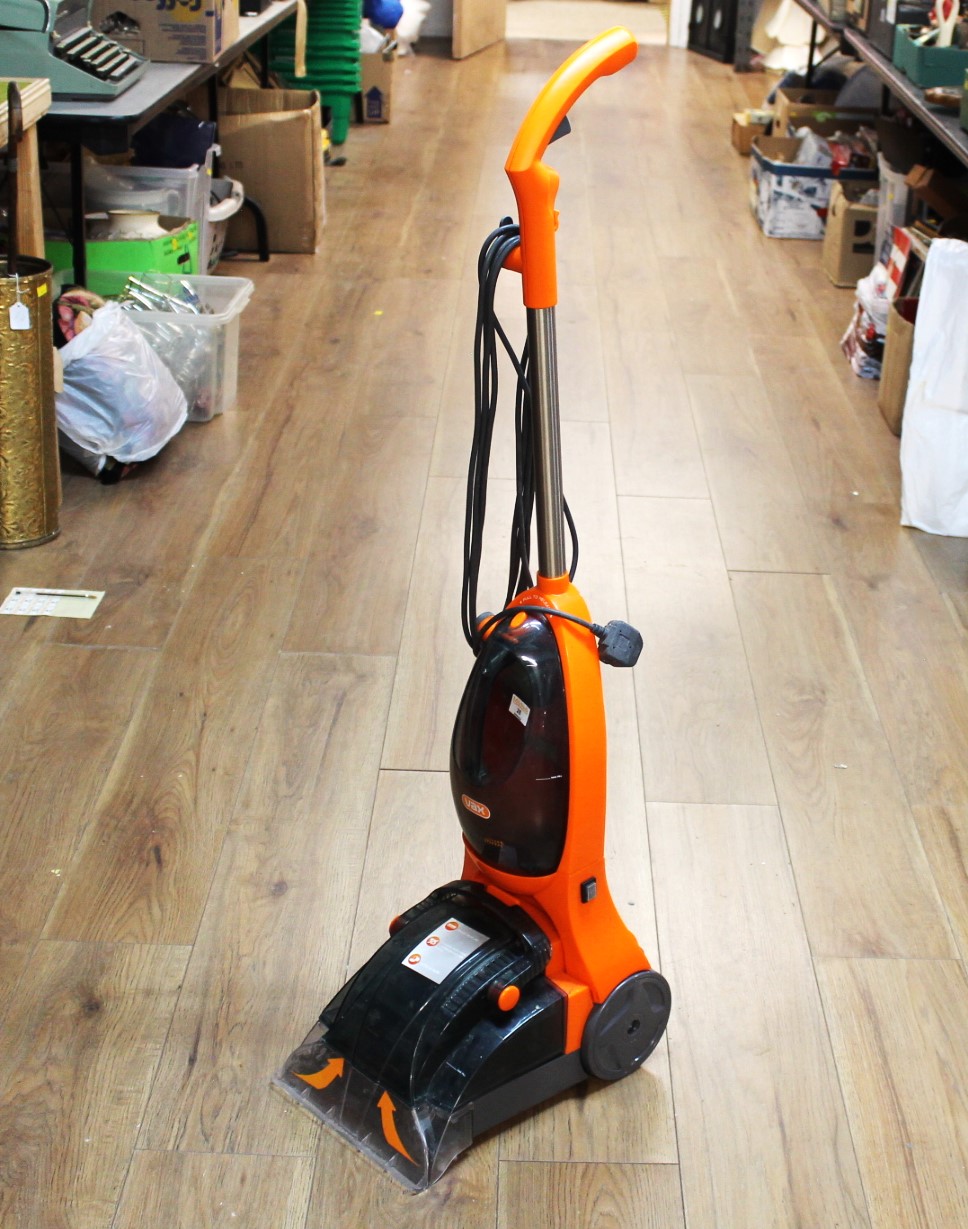 Vax Powermax vacuum cleaner