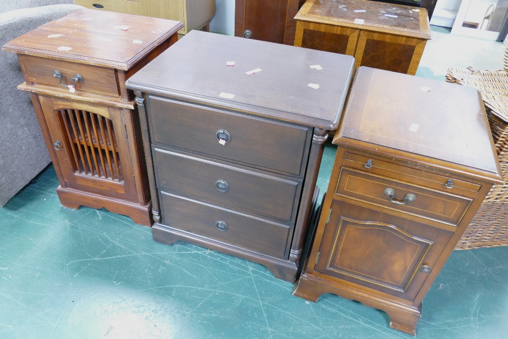 Two mismatched bedside cupboards and three flight chest of drawers