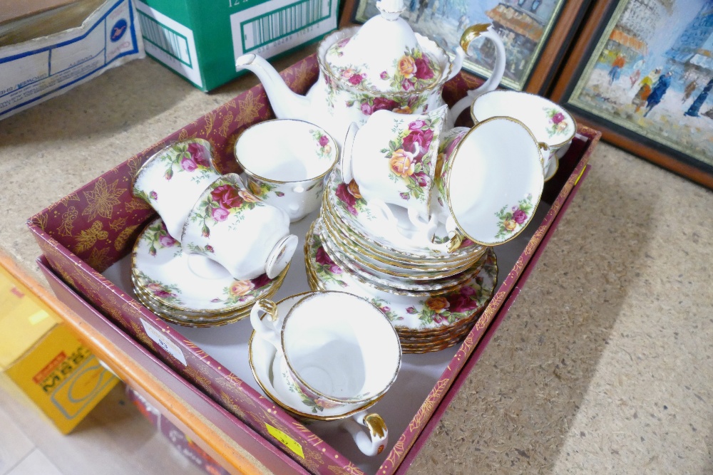 Royal Albert Old Country Roses teaware including teapot