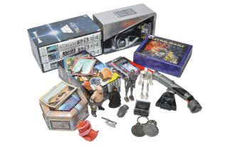 Star Wars comprising assorted collectables plus older issue action figures as shown including