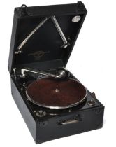 Portable Vintage Columbia no. 112 Gramophone in clean working condition with case (inc many spare