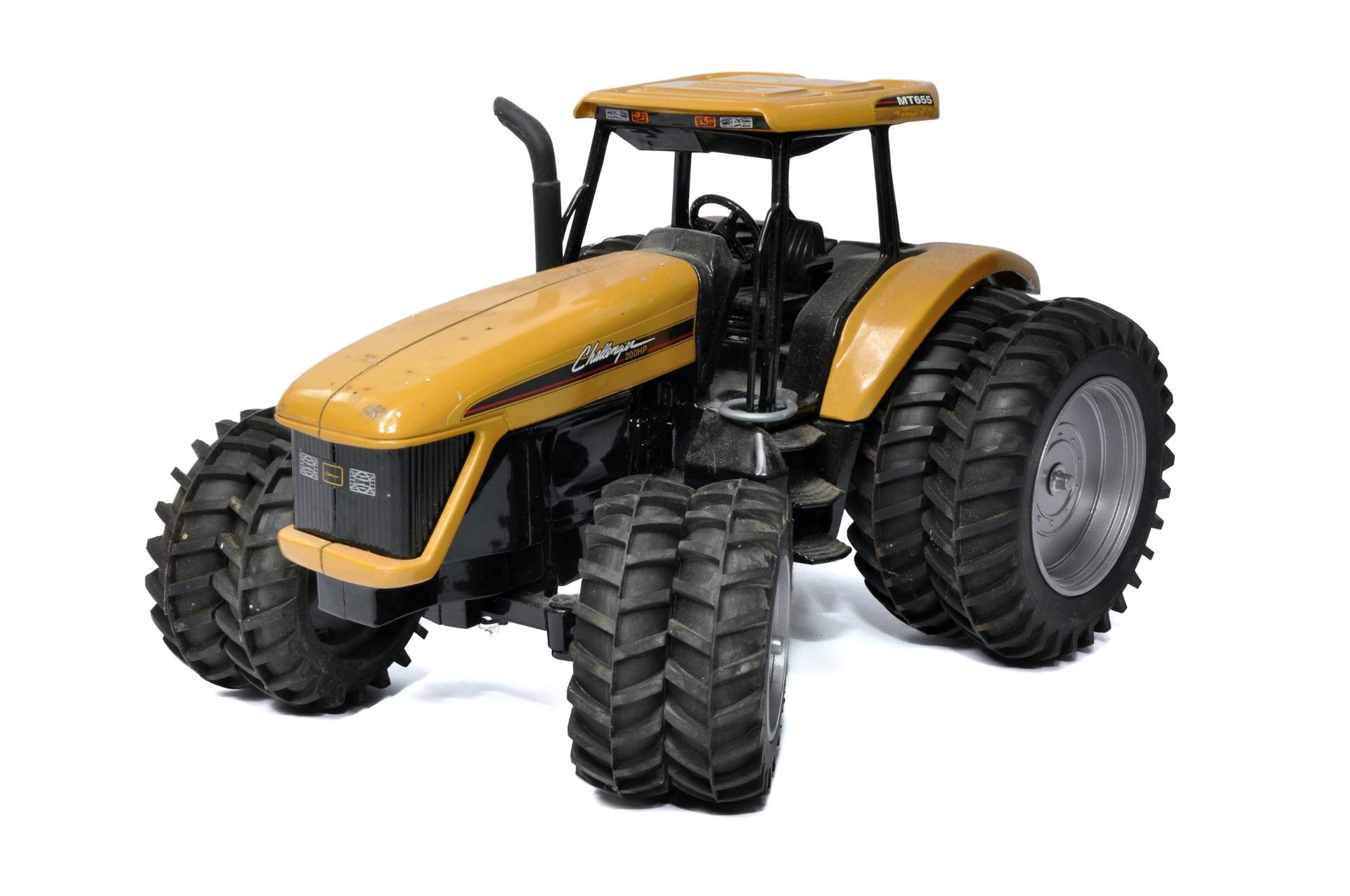 Scale Models 1/16 diecast model farm issue comprising Challenger Tractor. Generally very good,