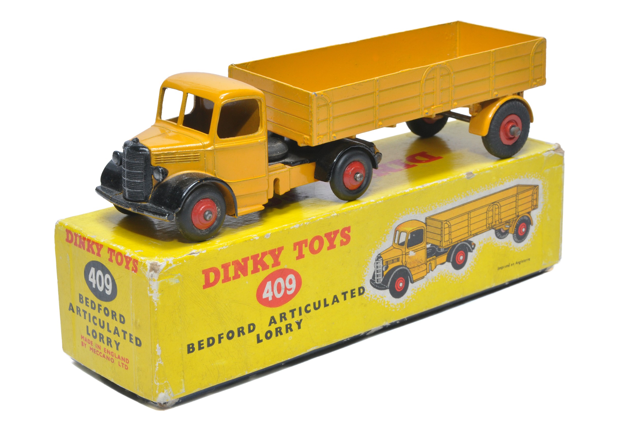 Dinky No. 409 Bedford Articulated Lorry. Displays generally excellent with little sign of wear. In