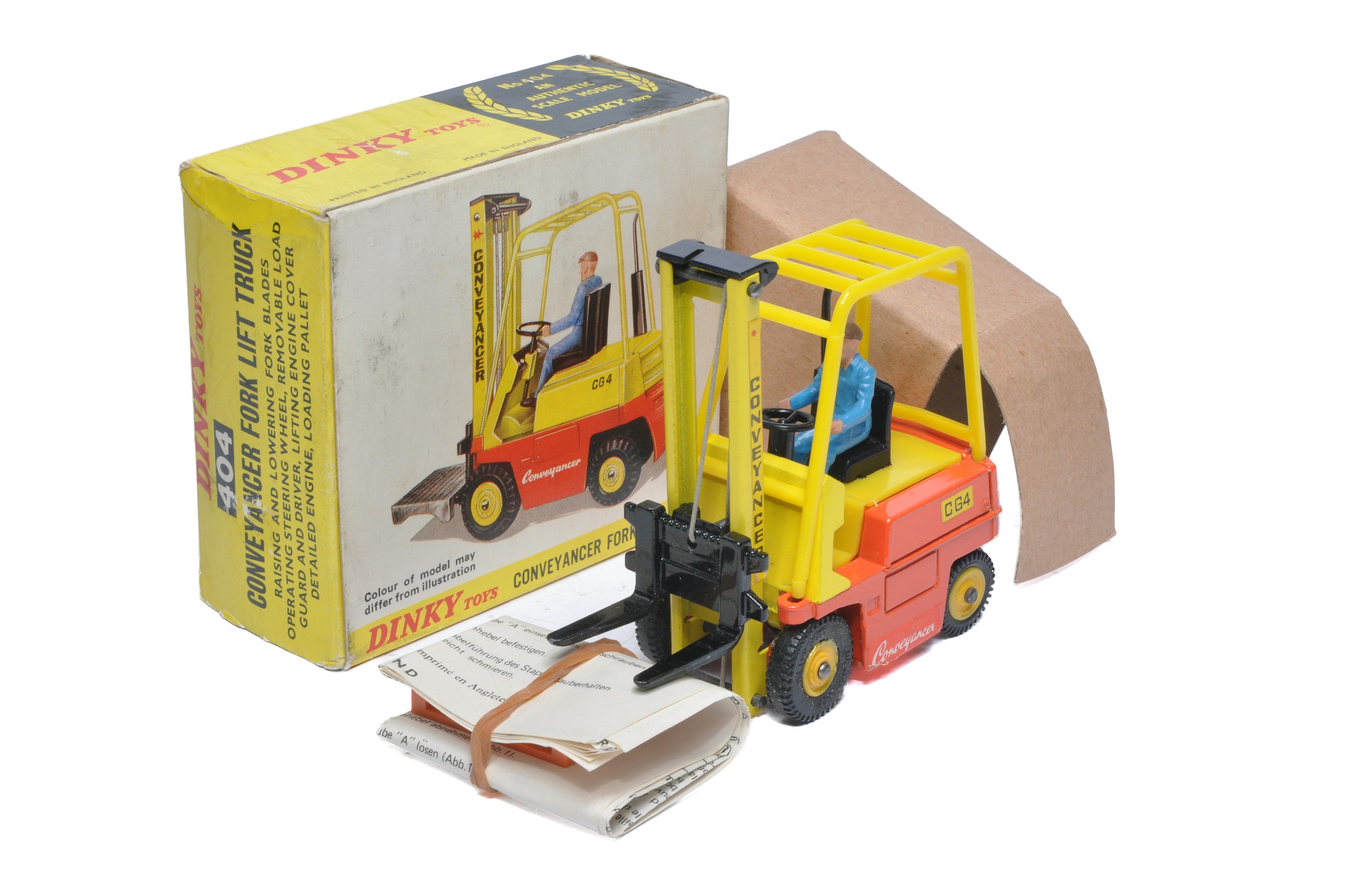 Dinky No. 404 Conveyancer Fork Lift Truck. Displays excellent with little sign of wear. In excellent