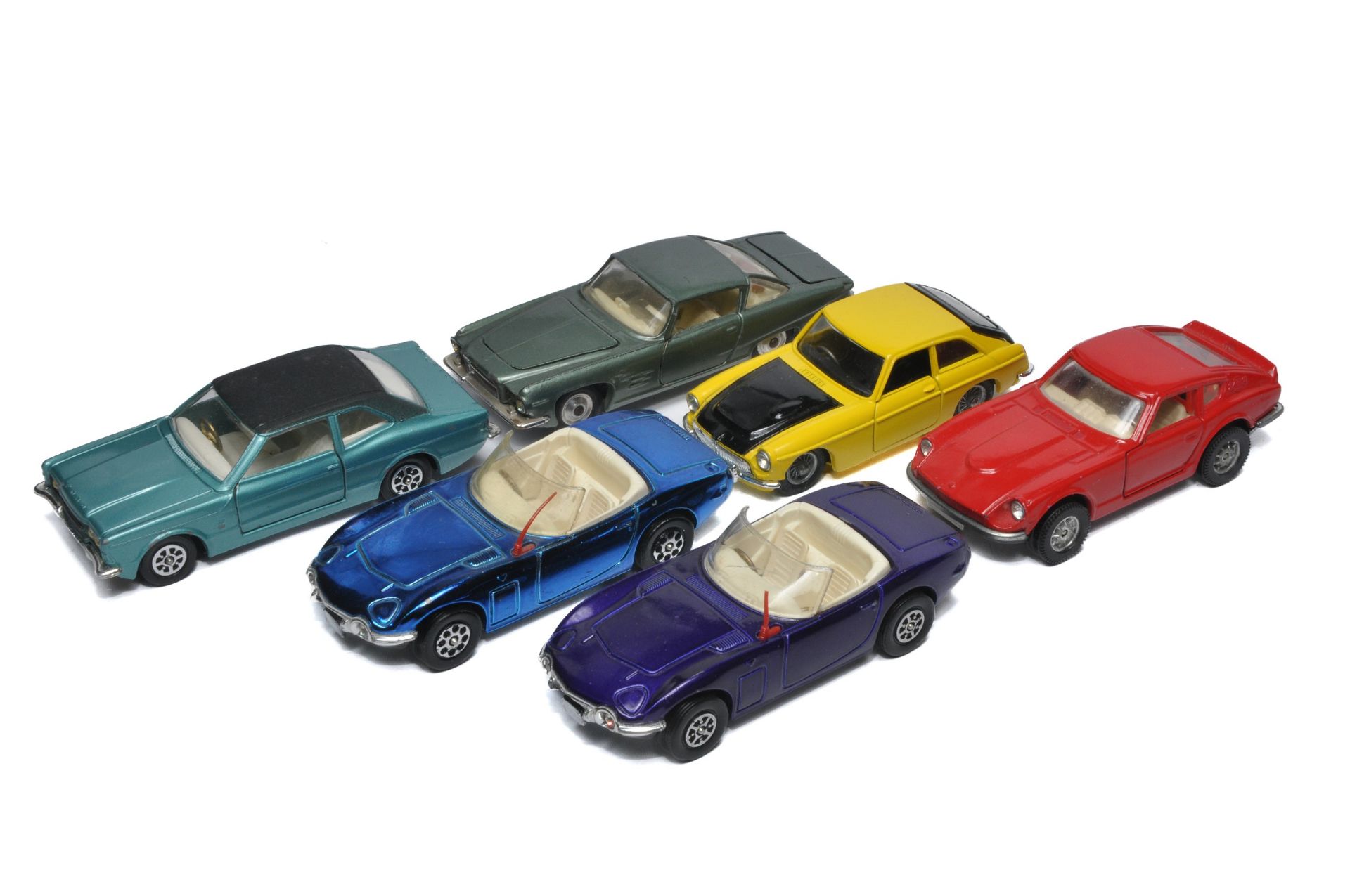 Corgi group of various loose diecast issues including 2 x Toyota 2000GT (blue and purple variations)