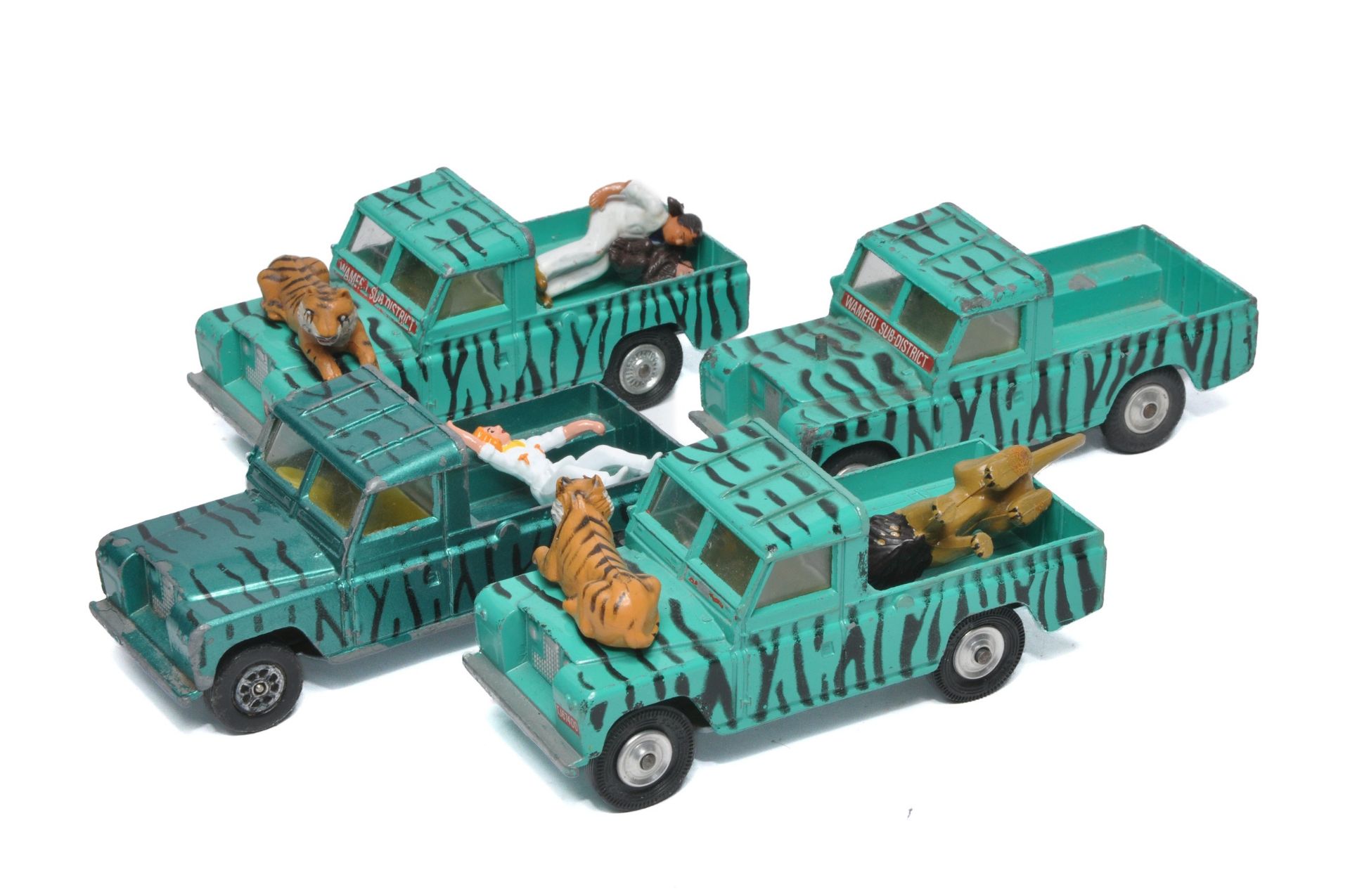 Corgi group of various loose diecast issues including 4 x Safari Land Rovers. One is Whizzwheels