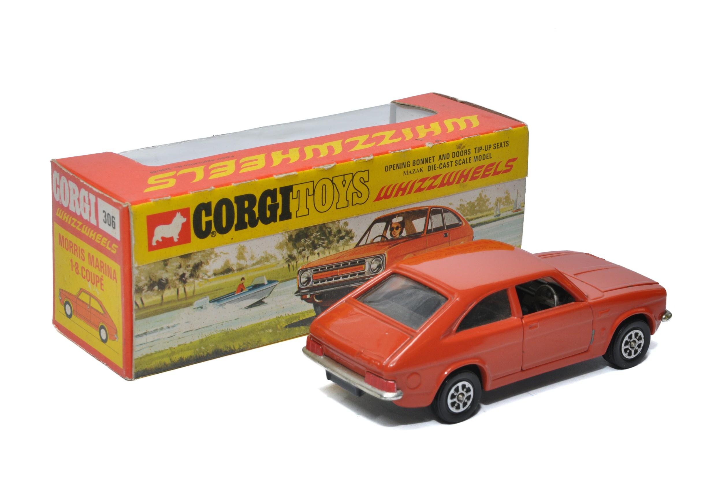 Corgi No. 306 Whizzwheels Morris Marina 1.8 Coupe. Brick Red with dark grey interior. Displays - Bild 3 aus 3