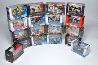 A group of eighteen 1/18 diecast and plastic model motorcycles from mostly Maisto as shown. Mostly