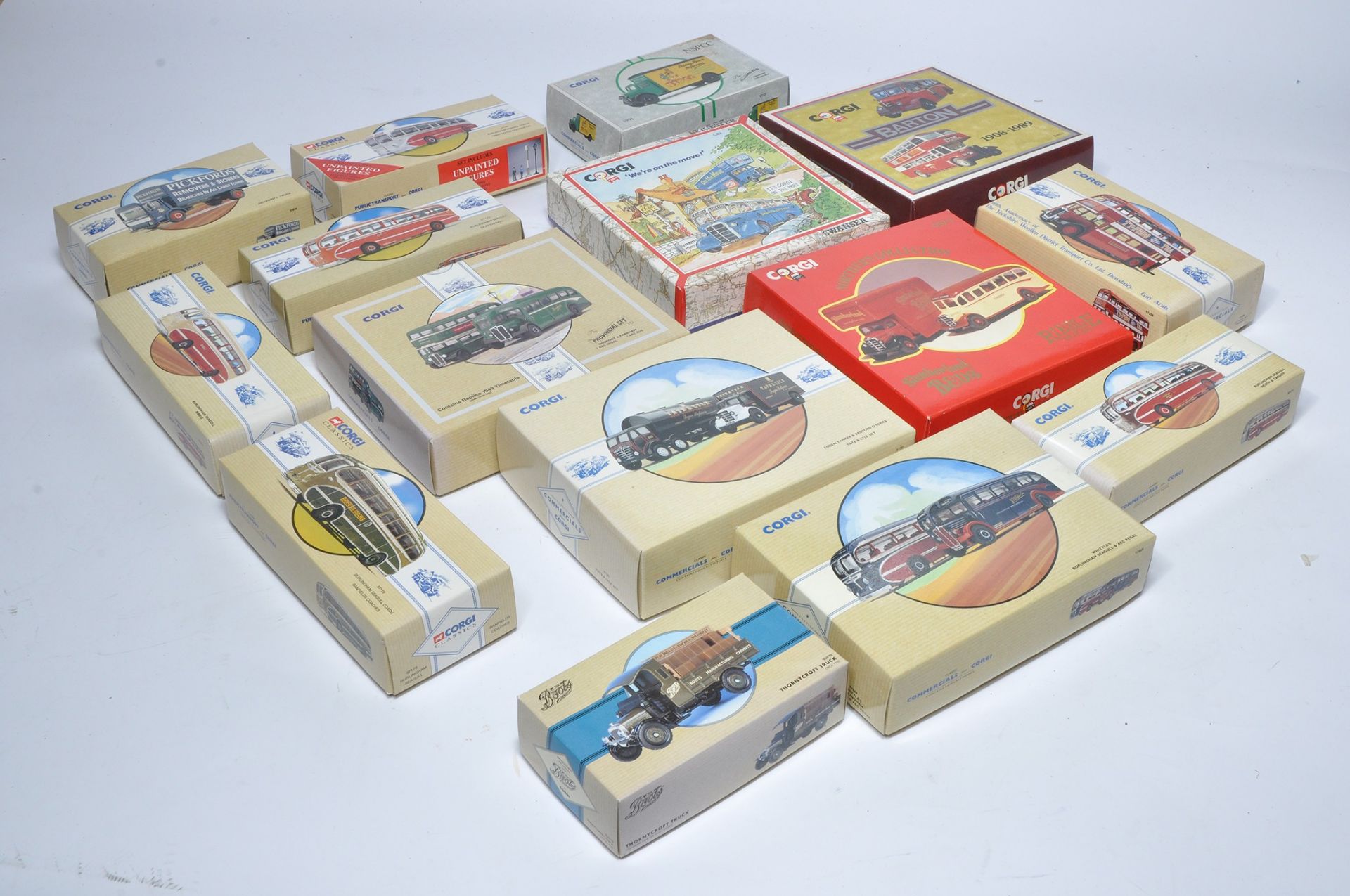 A group of fifteen Corgi Diecast Model Issues comprising Bus, Transport and Commercial themed