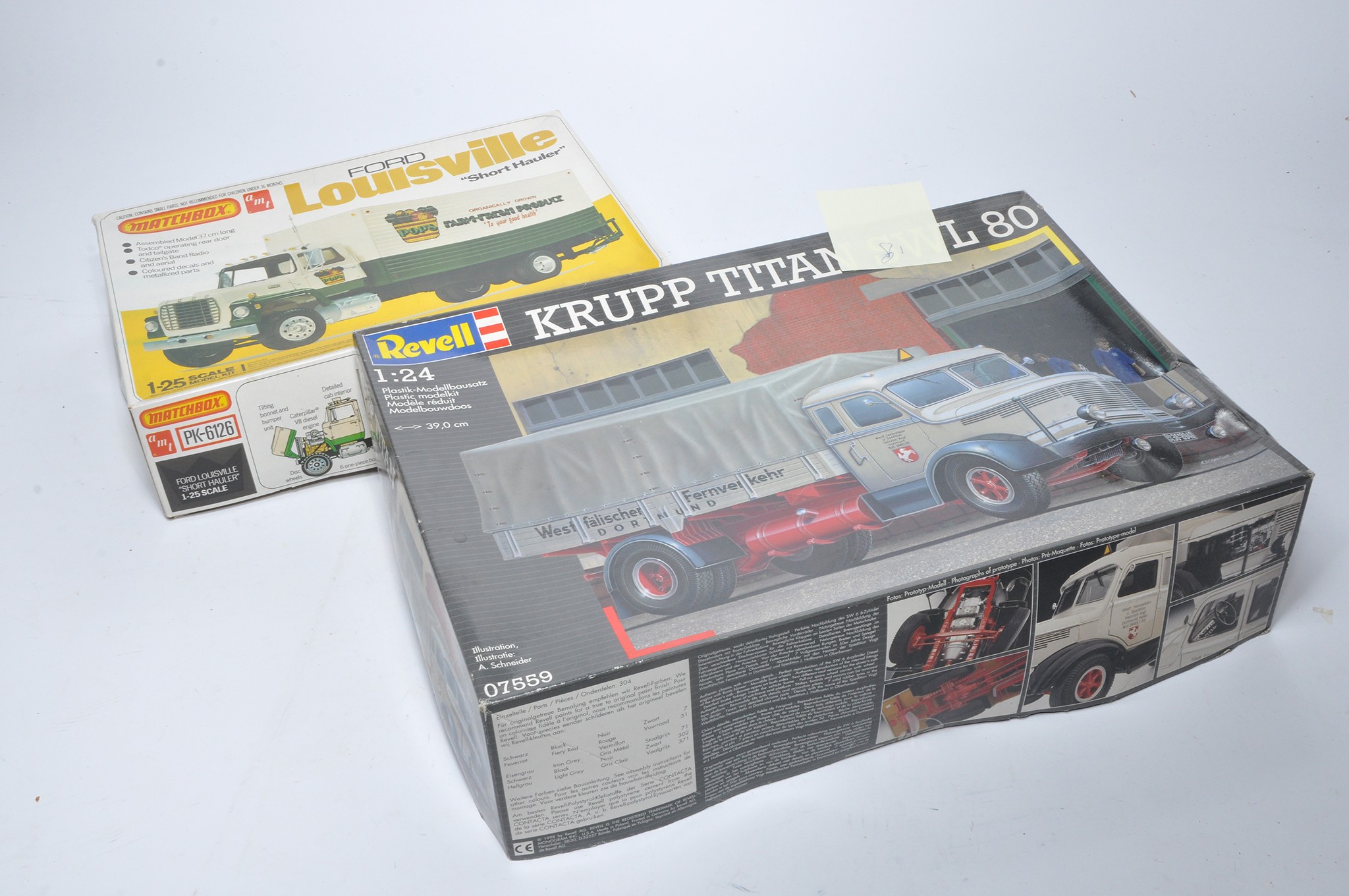 A duo of Plastic Model Kits, AMT Matchbox Ford Louisville 'Short Hauler - appears complete plus