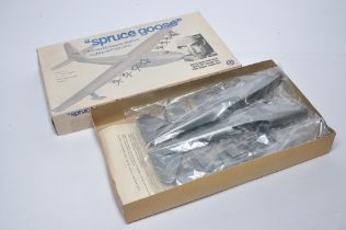 Plastic Model Kit Entex 1/200 Hercules Spruce Goose no.8458 contents still sealed in good original