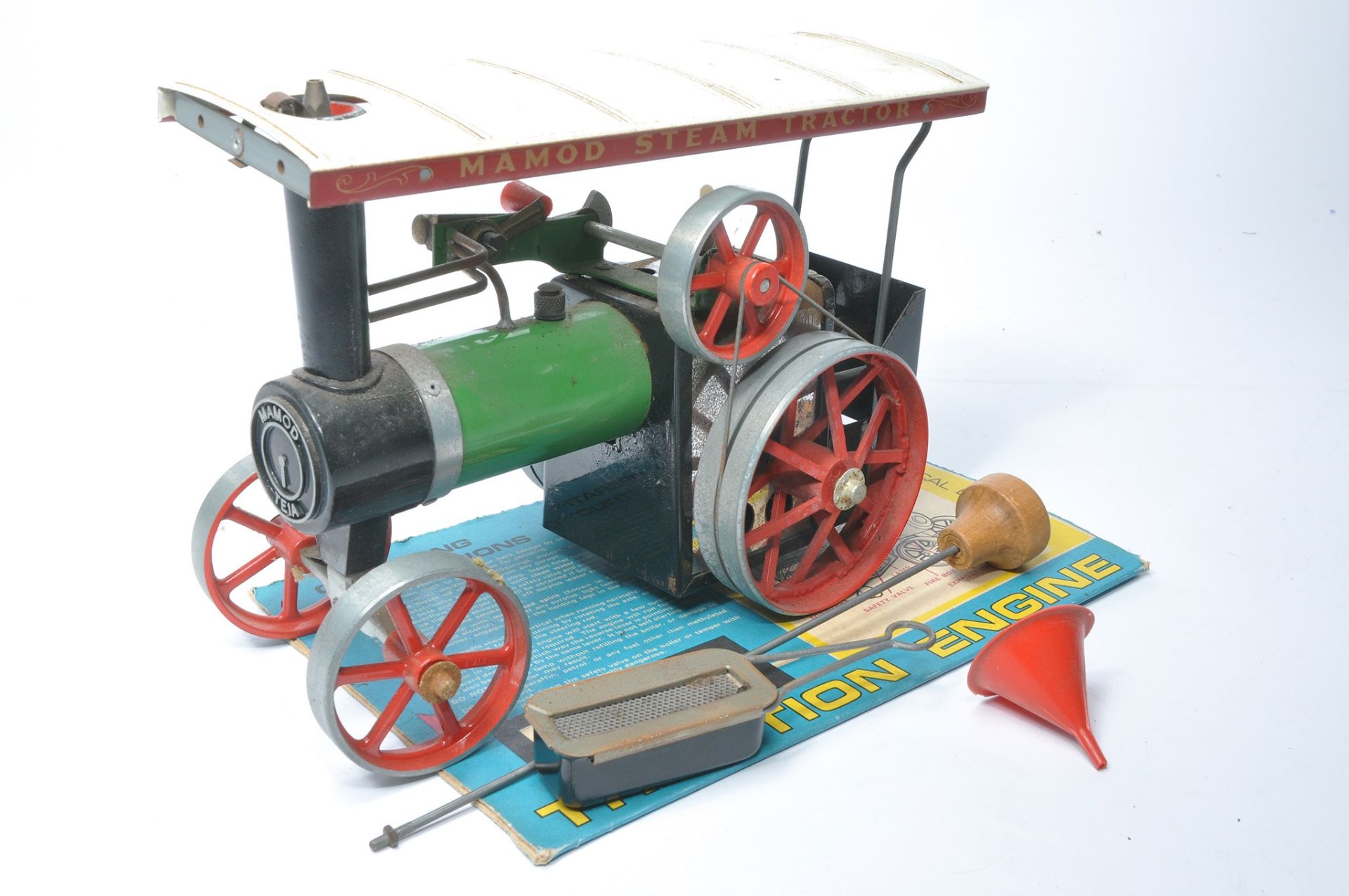 Mamod Live Steam Traction Engine as shown, with signs of use but generally displays good with