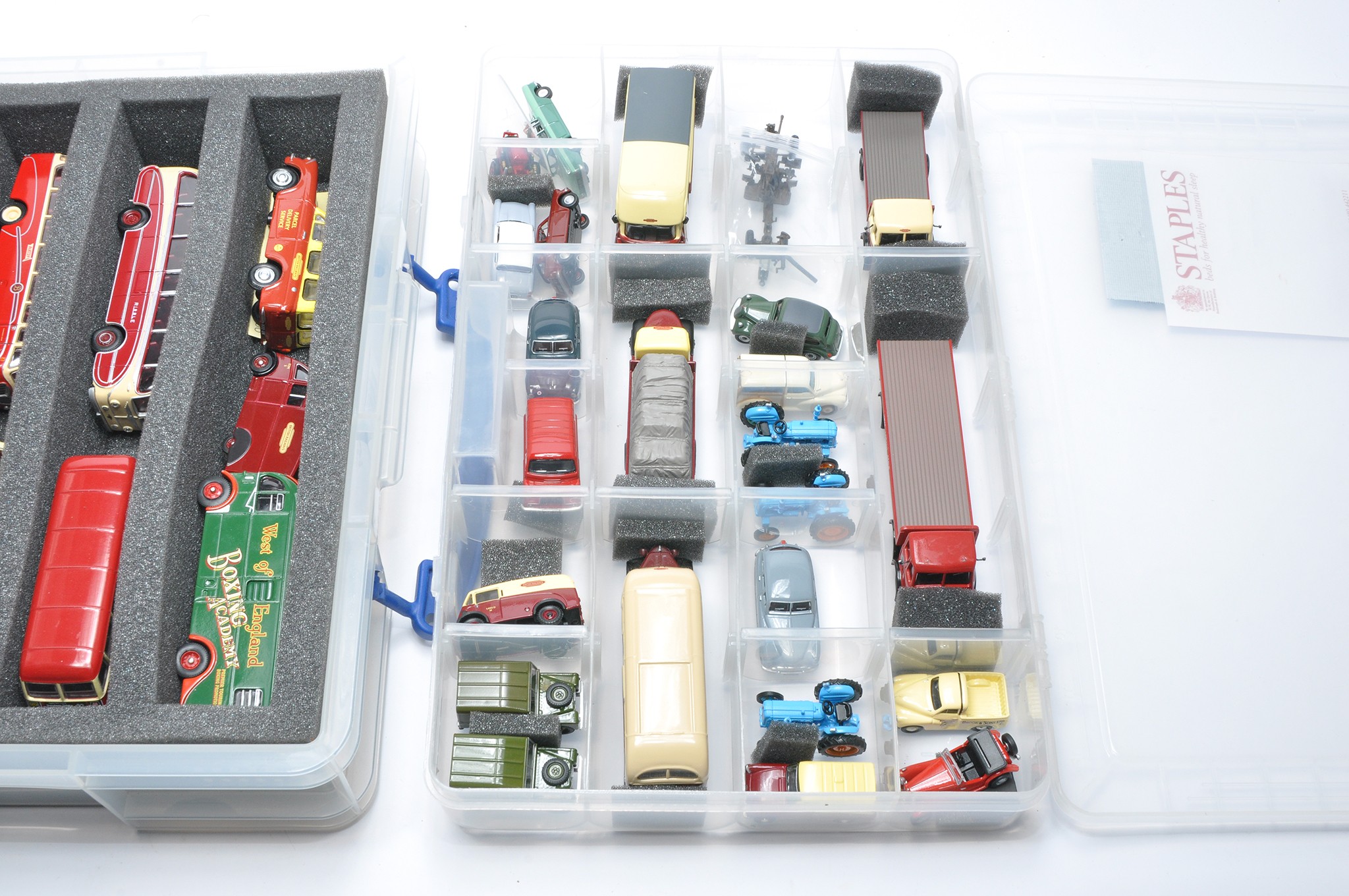 A group of 24 misc diecast vehicles, 1/76 scale some in BR livery plus a further tray of Vehicles - Image 2 of 3