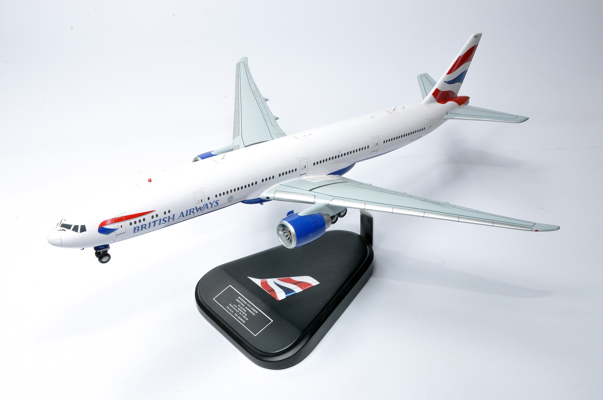 Bravo Delta Boeing 777-336ER British Airways Model Aircraft on stand as shown. - Bild 2 aus 2
