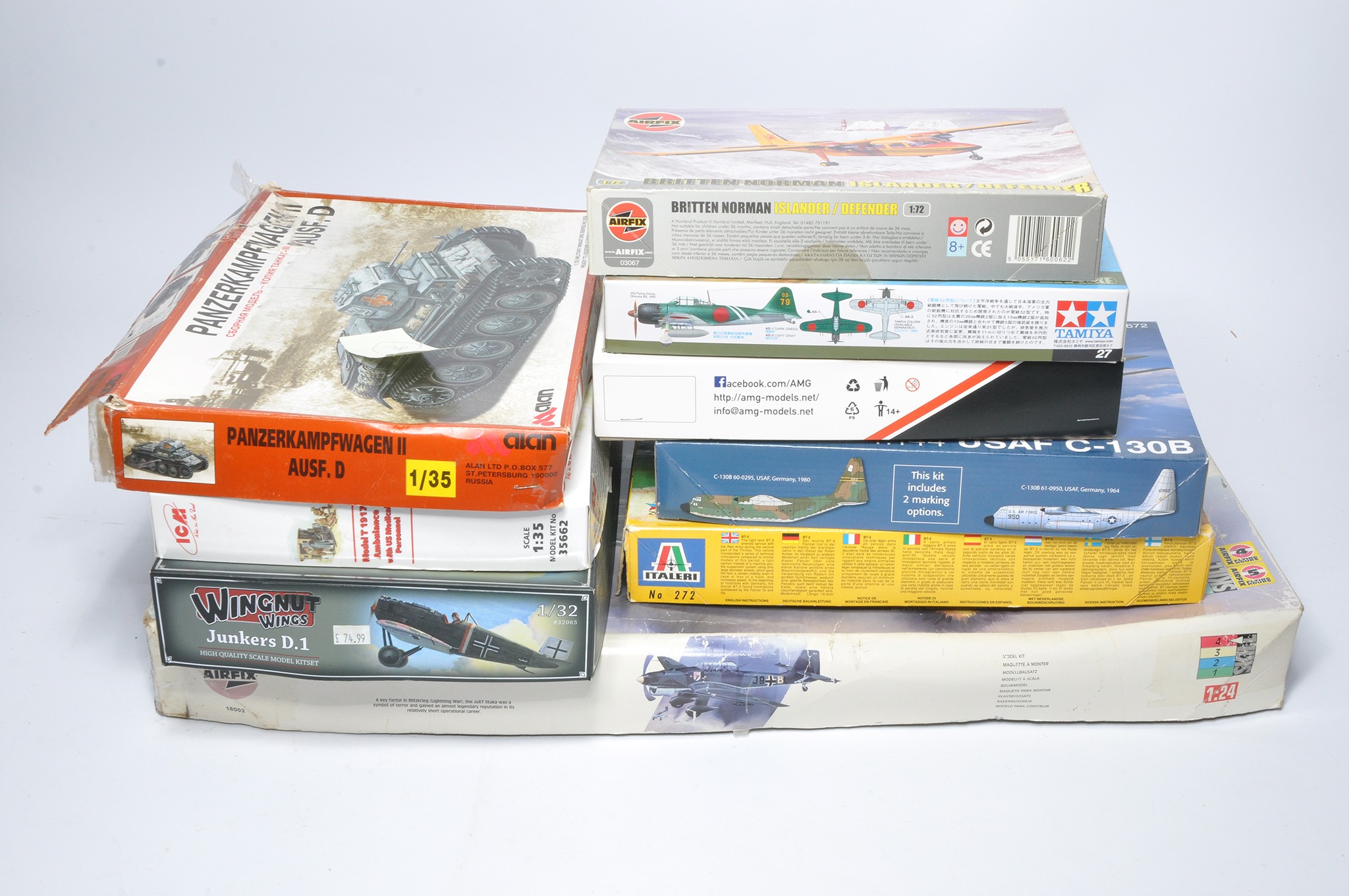 A group of Plastic Model Kits from various makers to include Airfix Junkers Ju87B-2 Stuka 1/24,